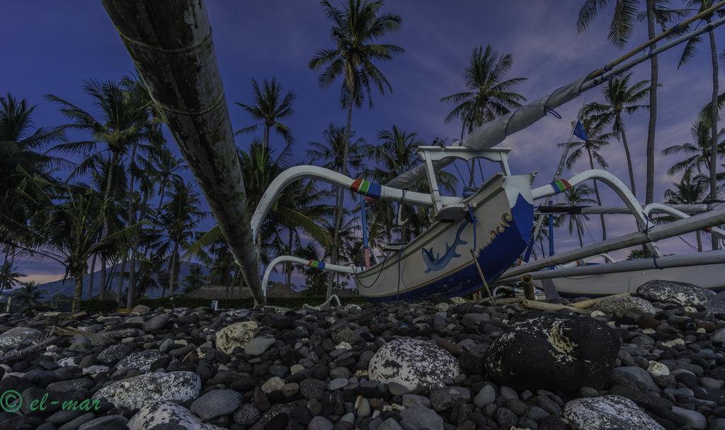 Kubu Indah Dive & Spa Resort Tulamben Szoba fotó